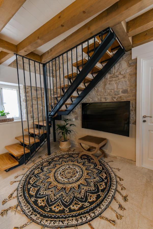 Villa Bante - Luxury Stone House Kaštela Exterior foto