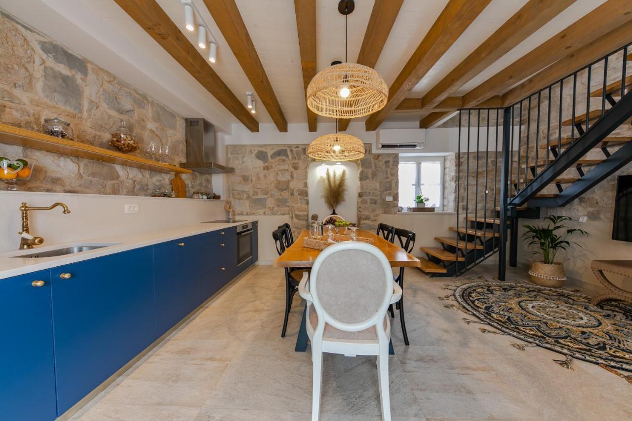 Villa Bante - Luxury Stone House Kaštela Exterior foto